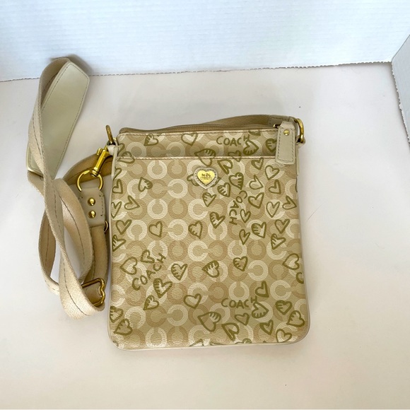 COACH 43758 Waverly Hearts Gold & Khaki PVC Crossbody Swingpack - Picture 16 of 16